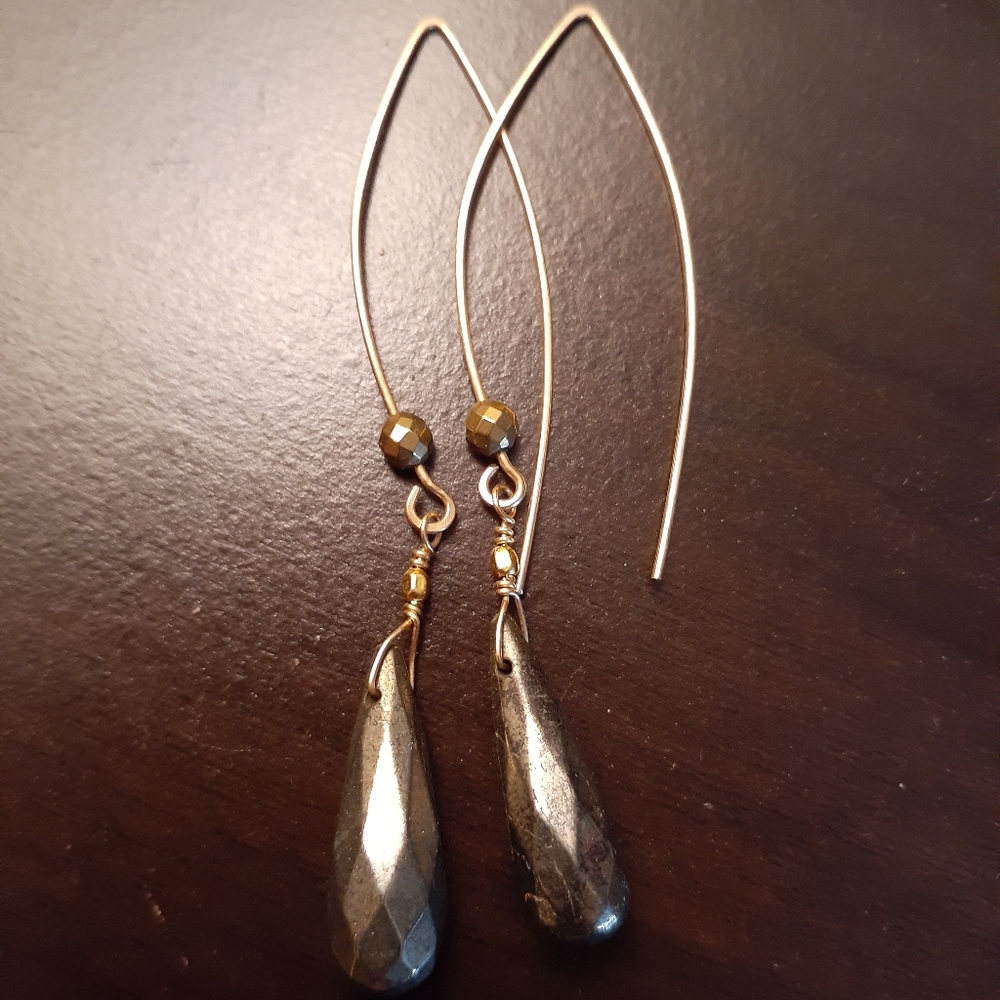 gold dangle earrings